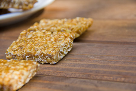 21 Homemade Protein Bars For A Healthy And Rich Power-Up Snack
