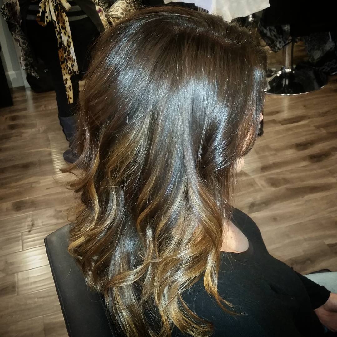 Dirty Blonde Bob Hairstyle With Peek A Boo Highlights | bob with peek a boo highlights bob hairstyle with peek a Dirty Blonde Bob Hairstyle With Peek A Boo Highlights | bob with peek a boo highlights bob hairstyle with peek a
