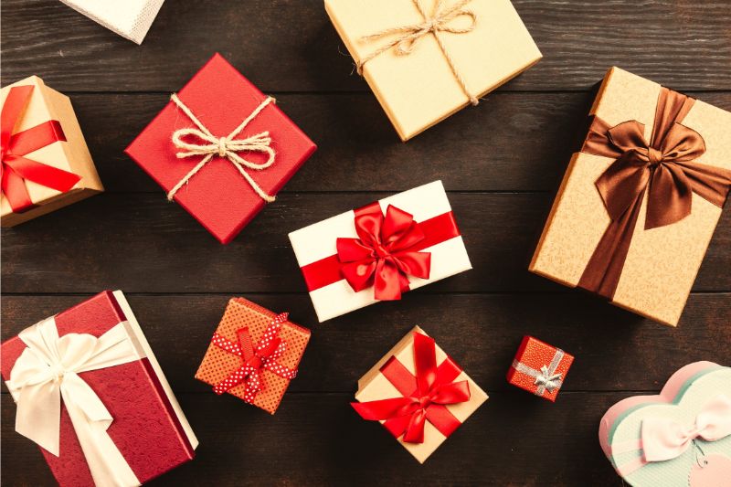 How to make a bow? Three Ways to Decorate Your Gift