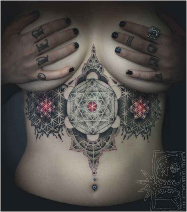 65 Sizzling Under breast Tattoos You'll Drool Over