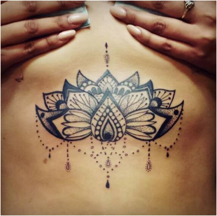 65 Sizzling Under breast Tattoos You'll Drool Over