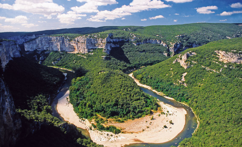 43 Breathtaking Natural And Man-Made Wonders Of The World