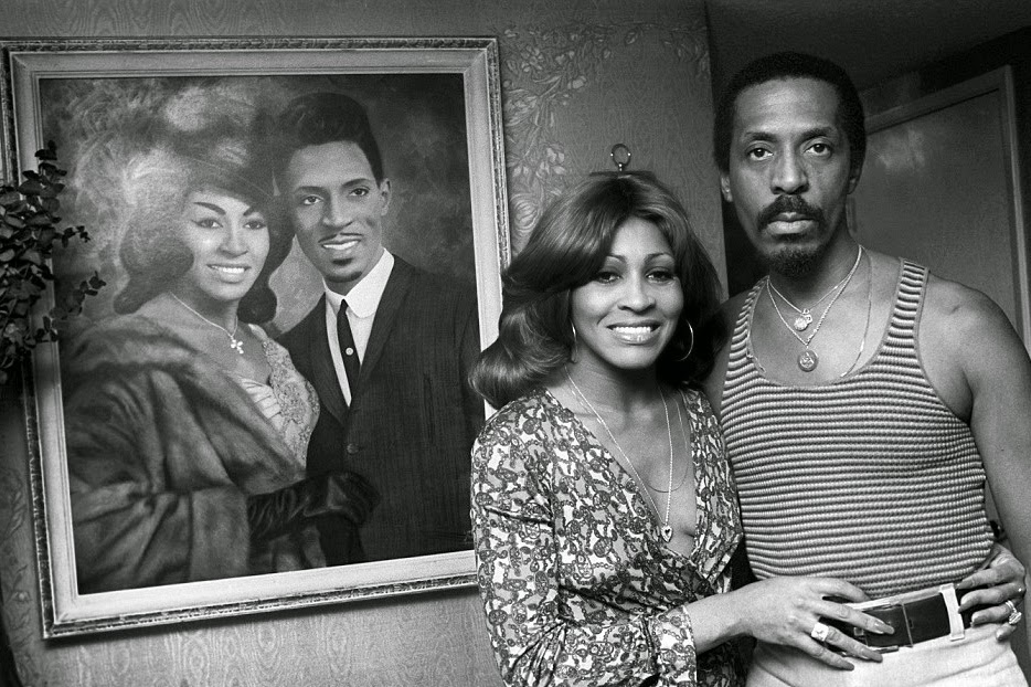 35 Unique Images Of Celebrities In The 60's And 70's