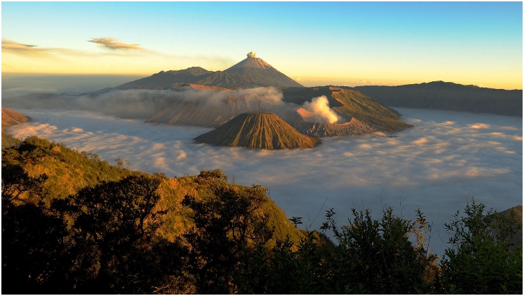 43 Breathtaking Natural And Man-Made Wonders Of The World
