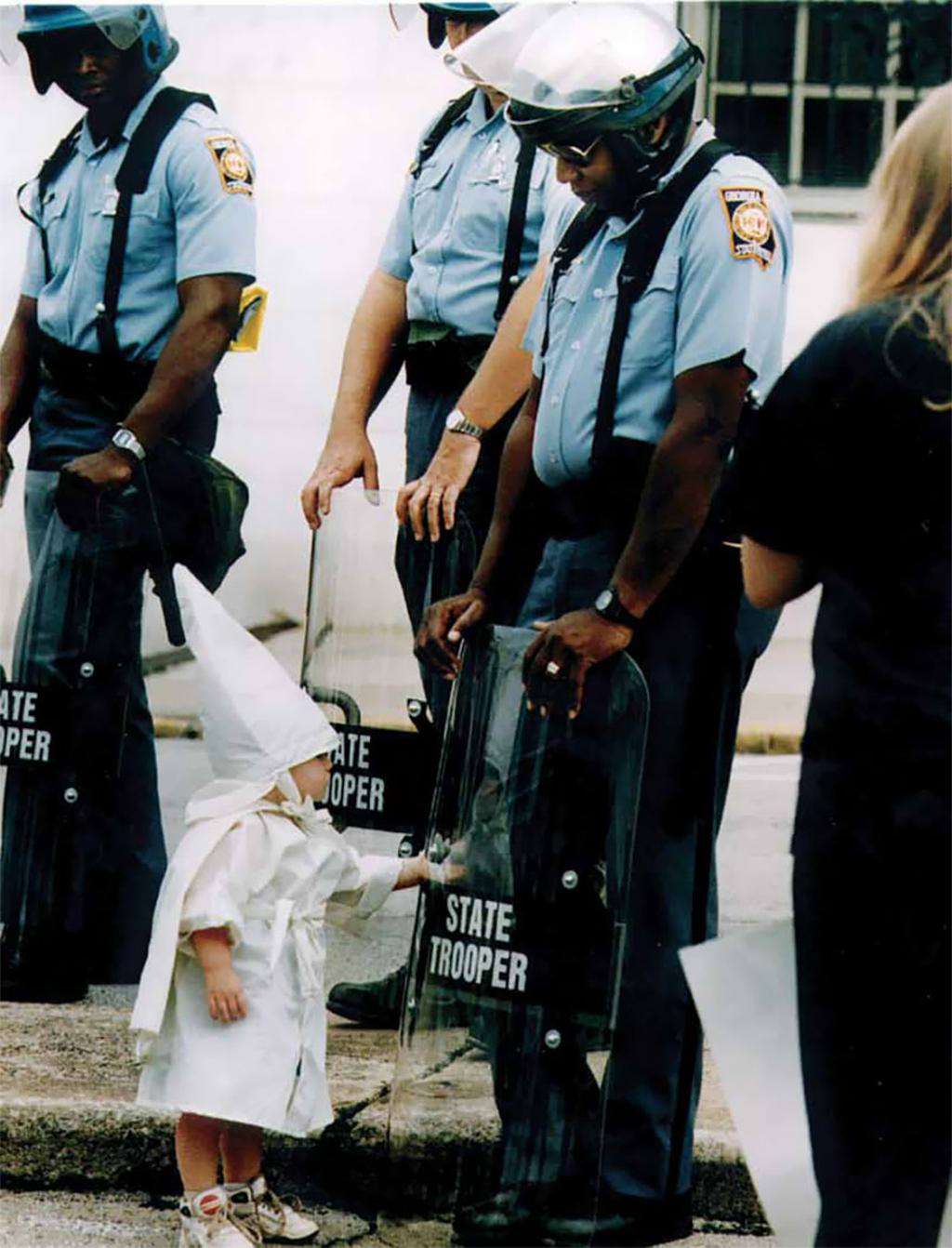 65 Powerful Moments That Shaped USA Into What It Is Today