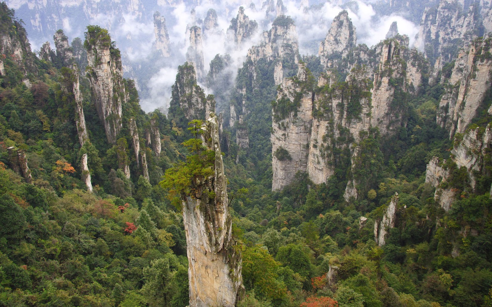 43 Breathtaking Natural And Man-Made Wonders Of The World