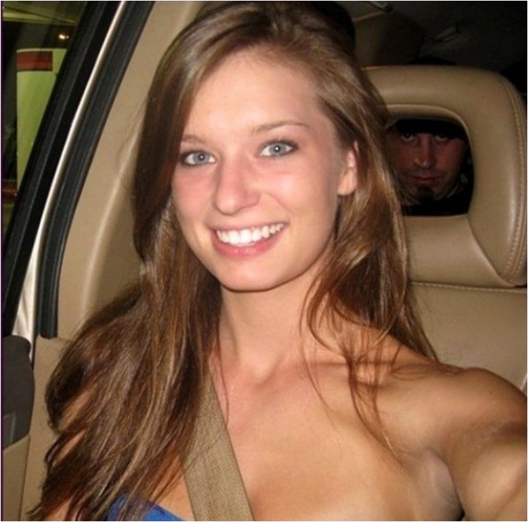 30+ Photobombs That Will Make You Laugh Out Loud