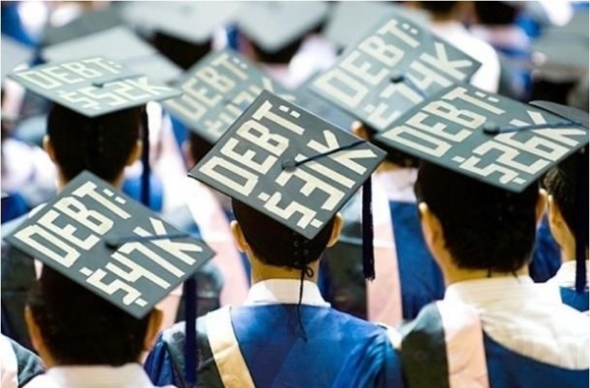 35+ Most Honest, Yet Funny Graduation Caps Ever Made