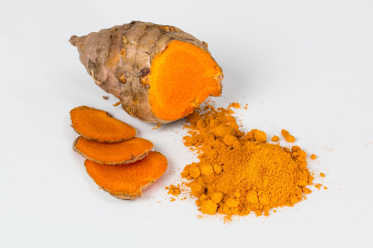 Turmeric Face Mask That Can Treat Acne, Dark Circles and Wrinkles