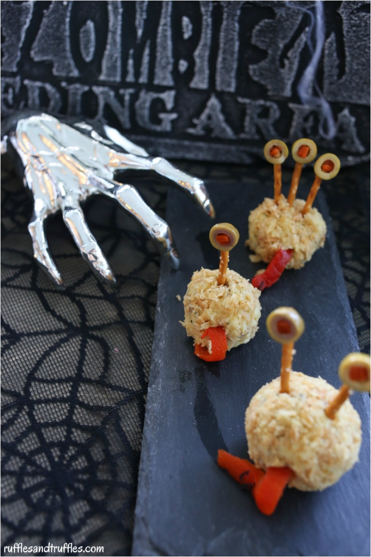 39 Spooky Foods For The Scariest Halloween Party Ever