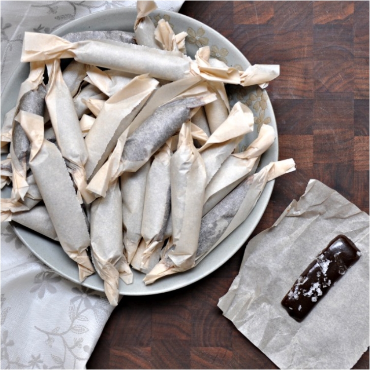 39 Spooky Foods For The Scariest Halloween Party Ever
