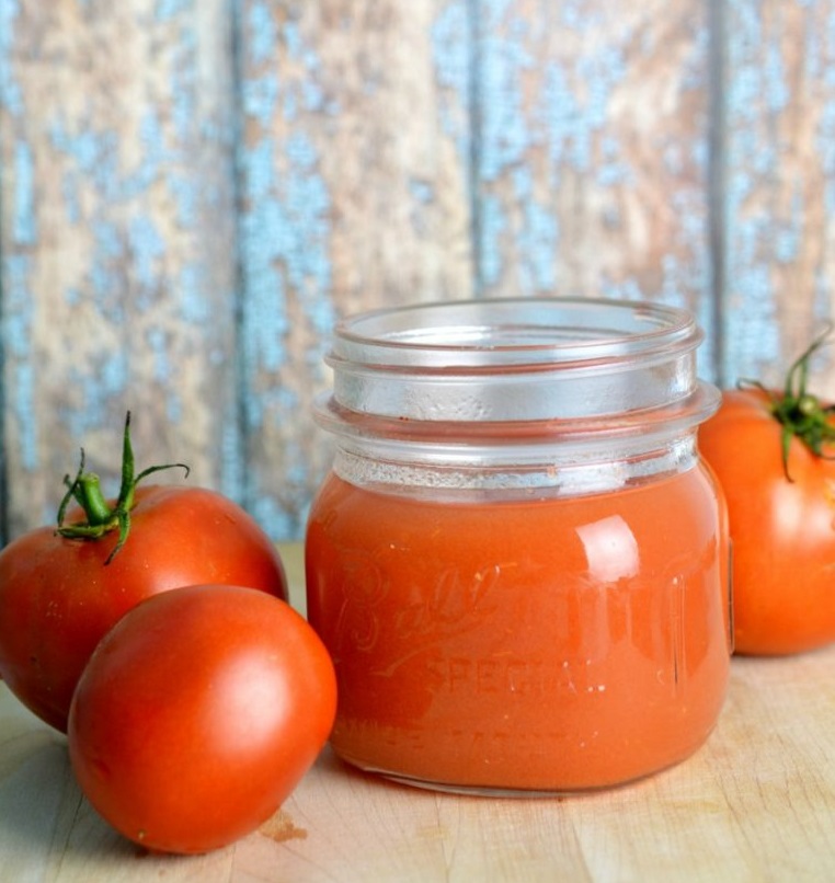 17 All-Natural Homemade Tomato Sauce Recipes
