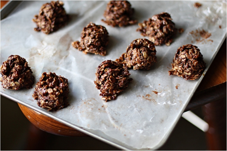 Treat Yourself with 26 No-Bake Cookies