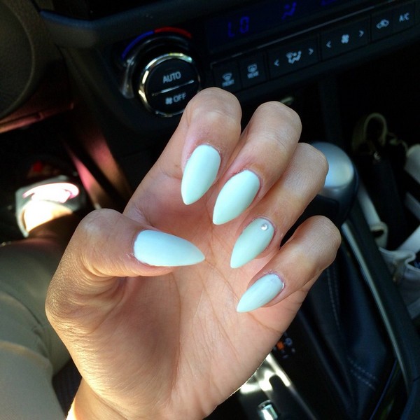 34 Almond Nail Ideas for Your Next Manicure
