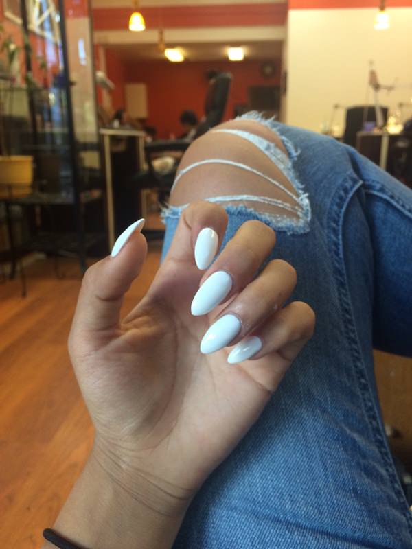 34 Almond Nail Ideas for Your Next Manicure