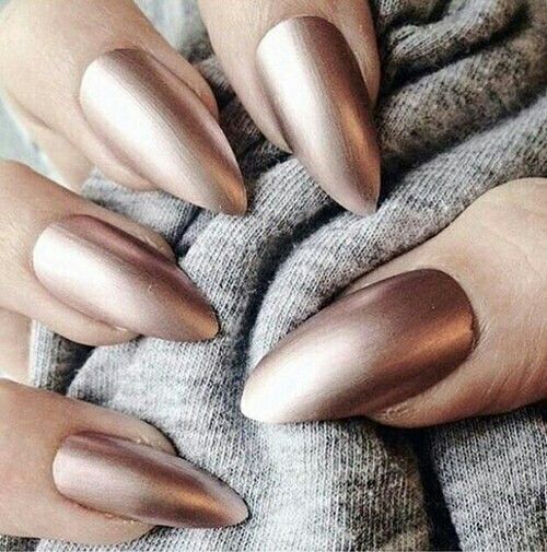 34 Almond Nail Ideas for Your Next Manicure