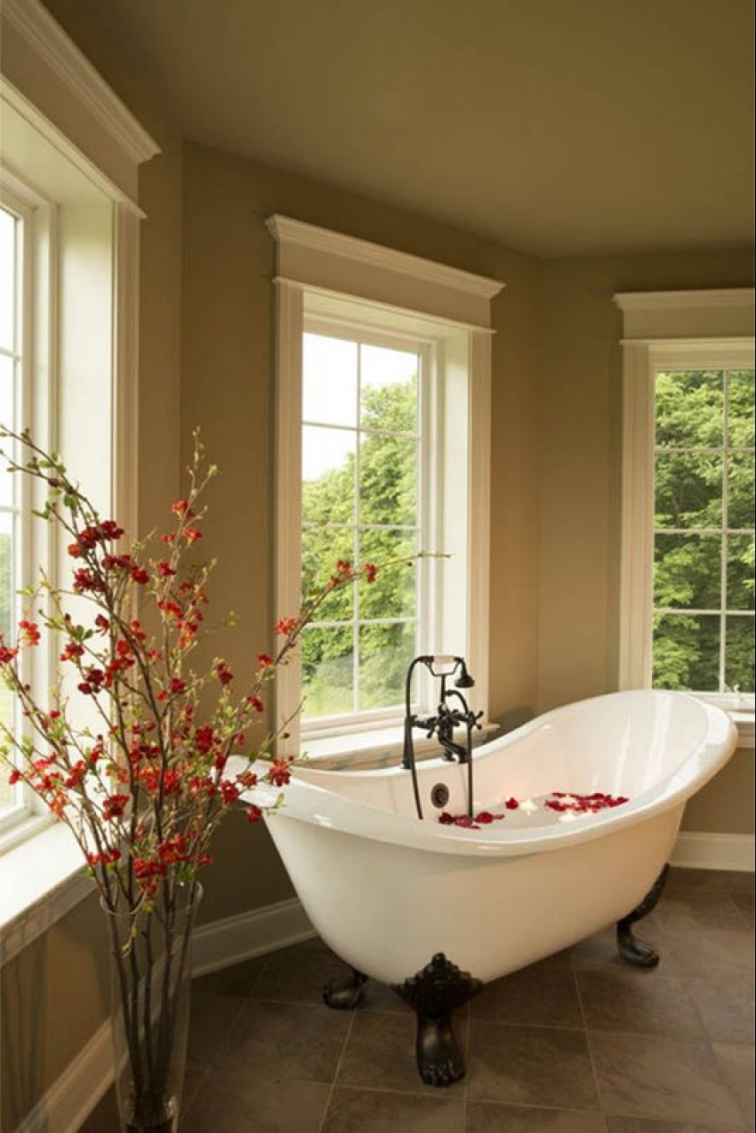 28 Clawfoot  Tubs  That Will Transform Your Bathroom  Ritely