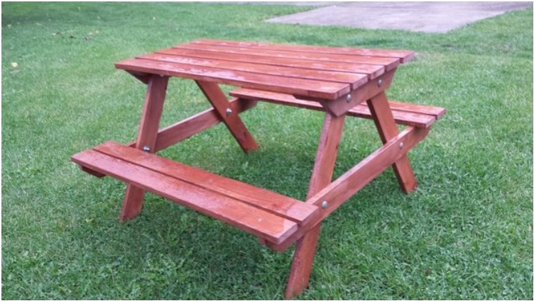 18 Neat Things You Can Create with Old Bed Slats