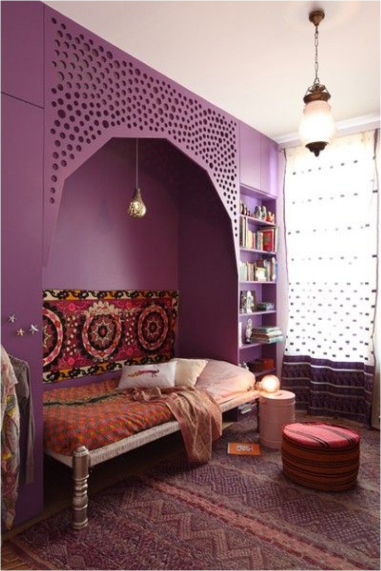 alcove bed
