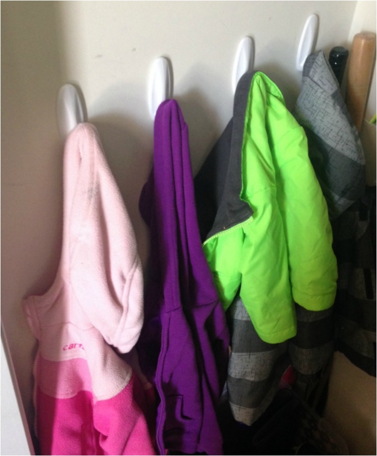 26 Ideas to Maximize a Tiny Bedroom Space