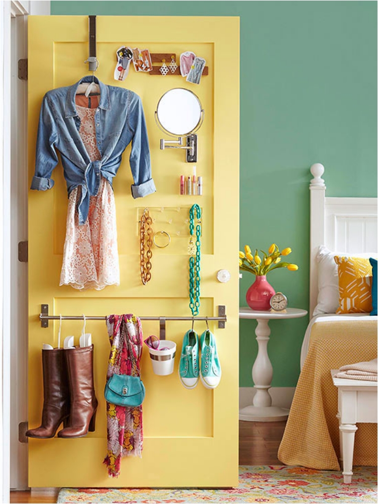 26 Ideas to Maximize a Tiny Bedroom Space