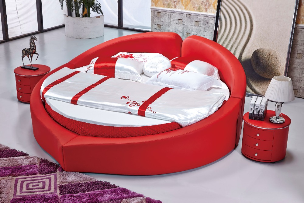 38 Round Bed Designs That Are Out of This World