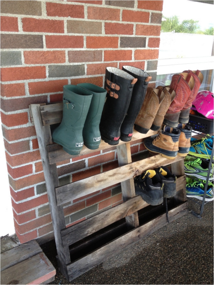 27 Easy DIY's to Organize Your Shoe Collection