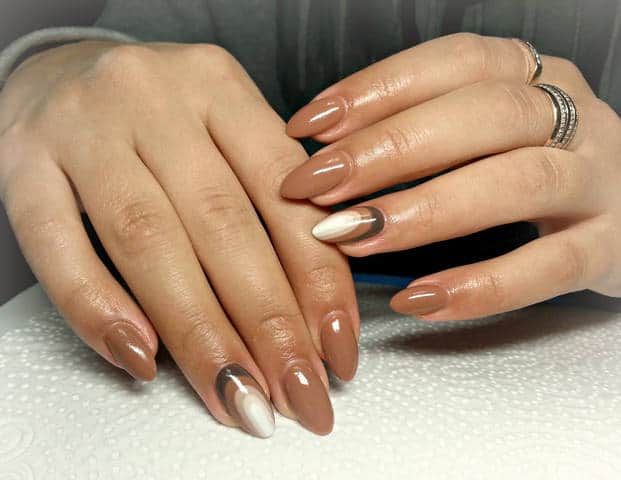 30 Deliciously Creative Chocolate Nail Designs