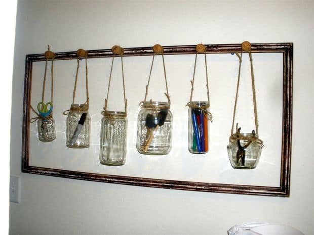 20 Dorm Room Items Anyone Can Make