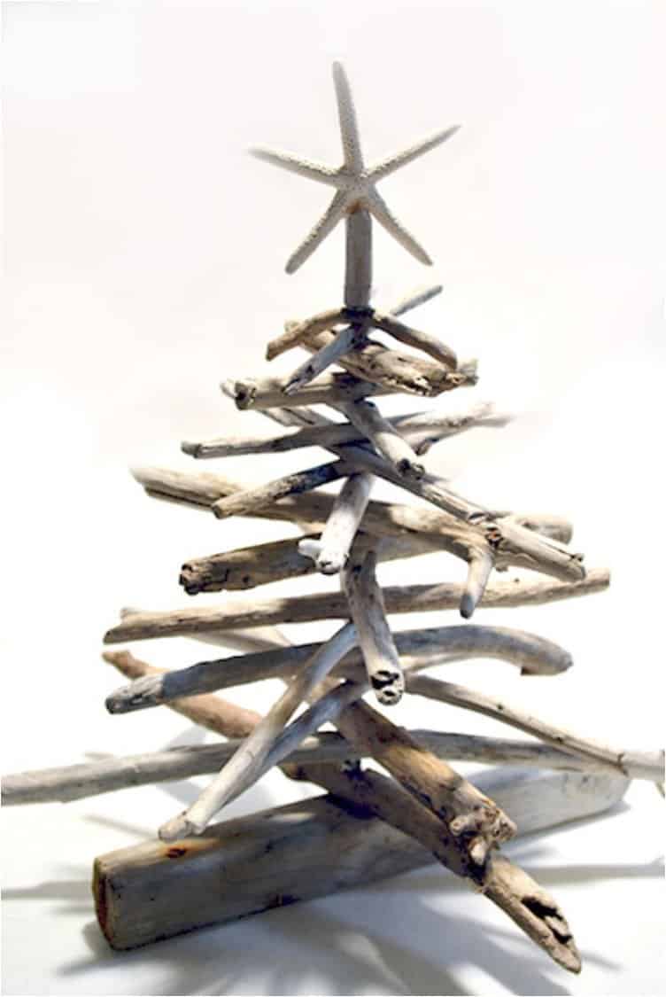 18 Stunning Decorations to Make with Driftwood