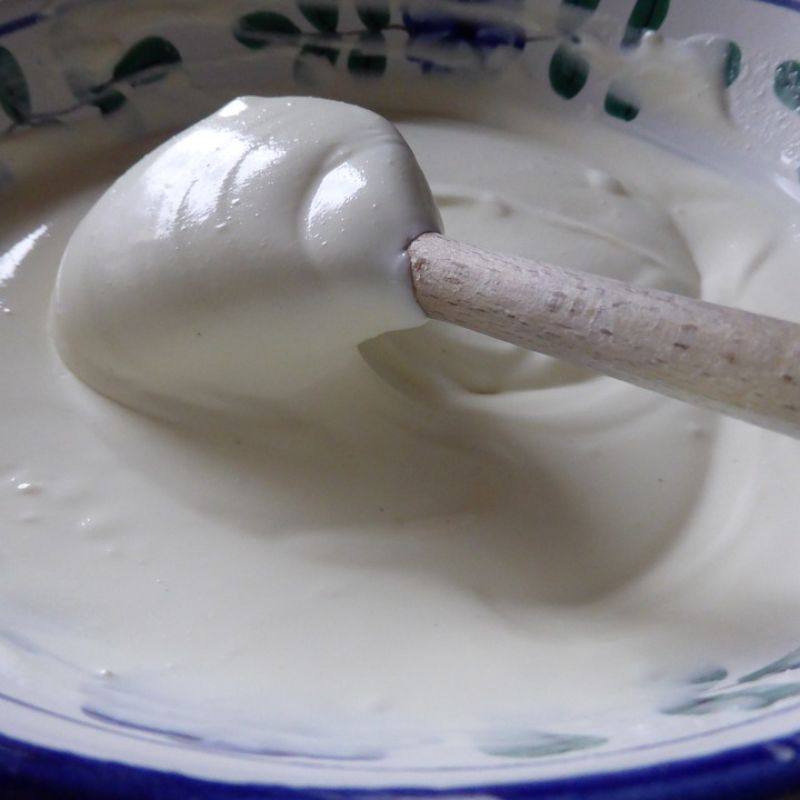 Heavy Cream Substitute: How to Find a Low Fat Alternative
