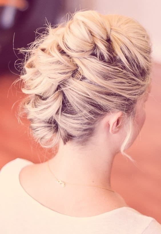 28 of the Hottest Prom Hairstyles for 2017