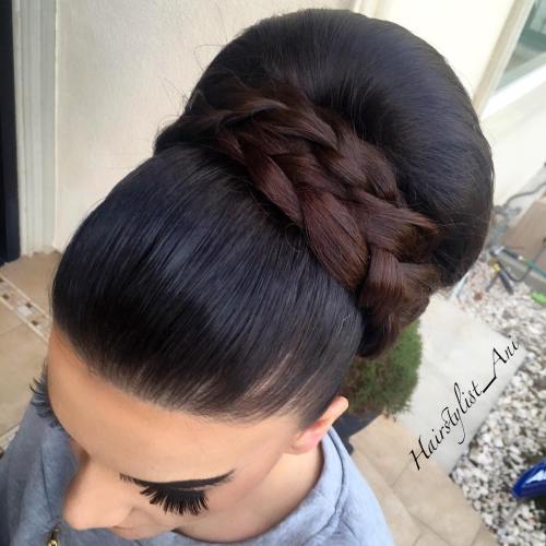 28 of the Hottest Prom Hairstyles for 2017