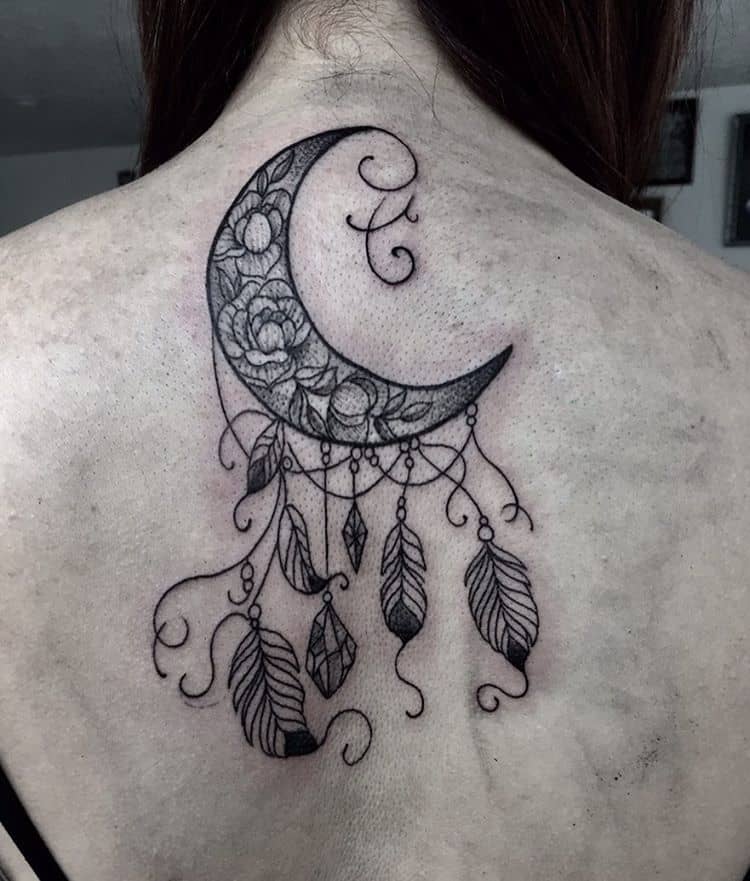 29. Crescent Moon-Shaped Dream Catcher on Back.