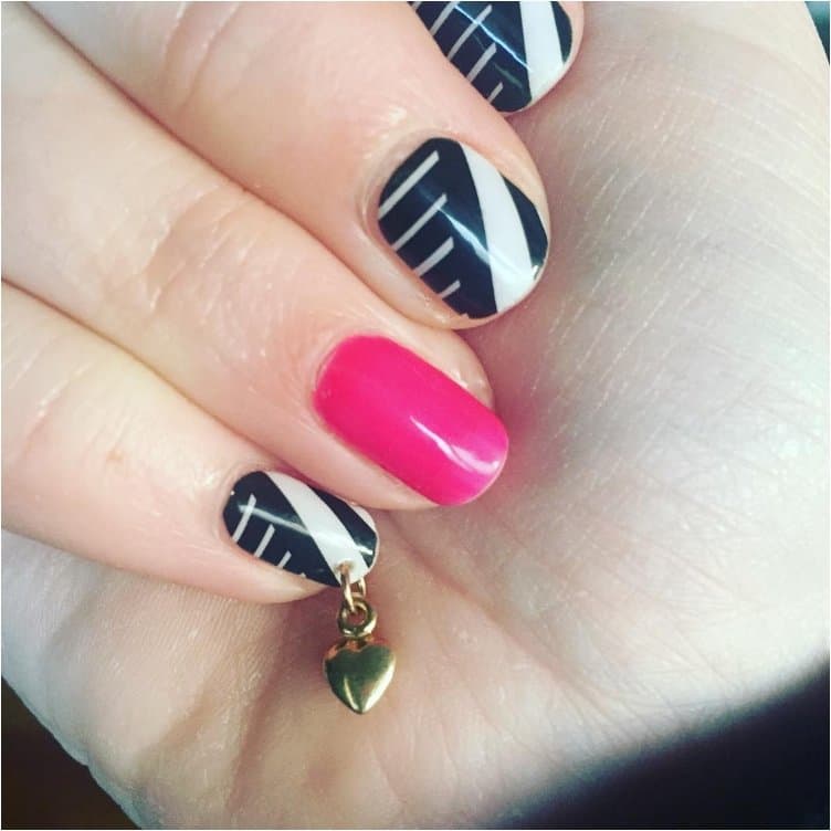 24 Pierced Nails: A 90s Nail Trend Makes a Comeback