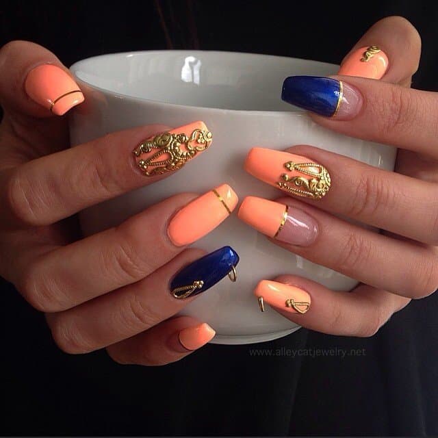24 Pierced Nails: A 90s Nail Trend Makes a Comeback