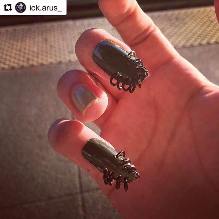 24 Pierced Nails: A 90s Nail Trend Makes a Comeback