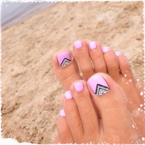 29 Sweet Toenail Designs to Show Off This Summer