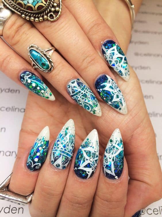 25 Mesmerizing Blue-White Nails For A Soft Look