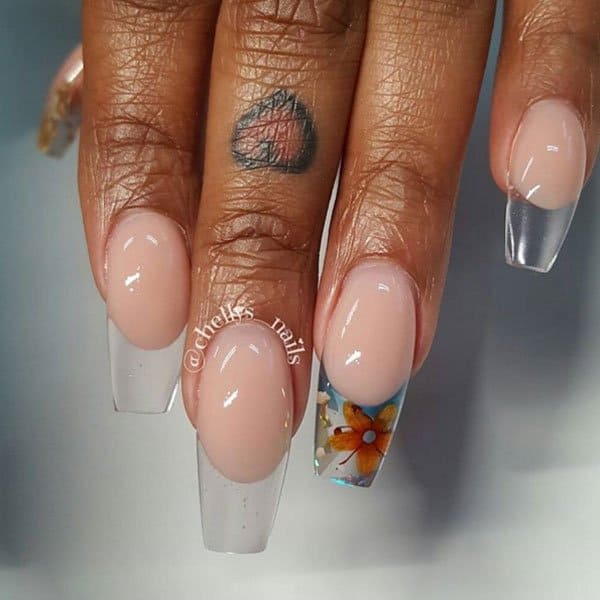 27 Lovely And Extravagant Clear Nail Designs