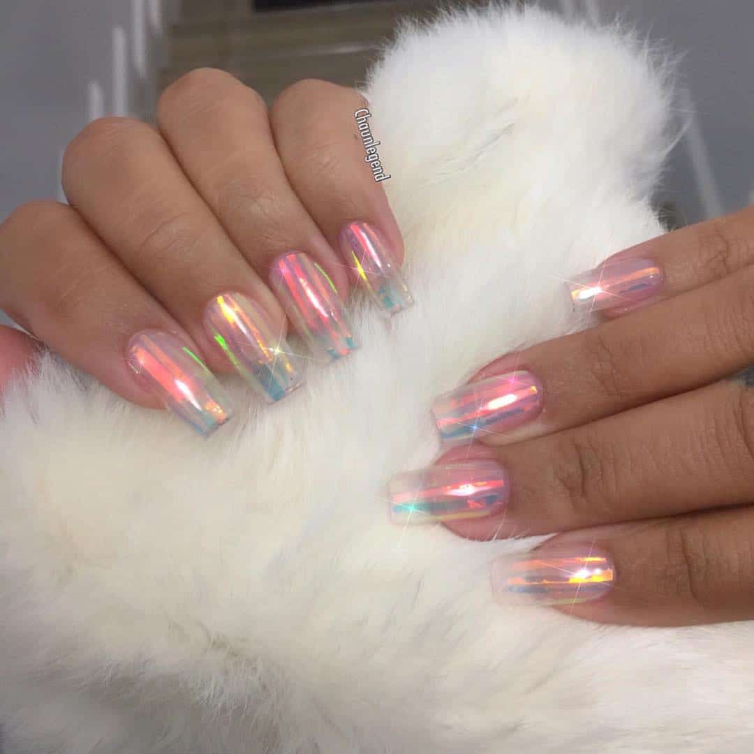 27 Lovely And Extravagant Clear Nail Designs
