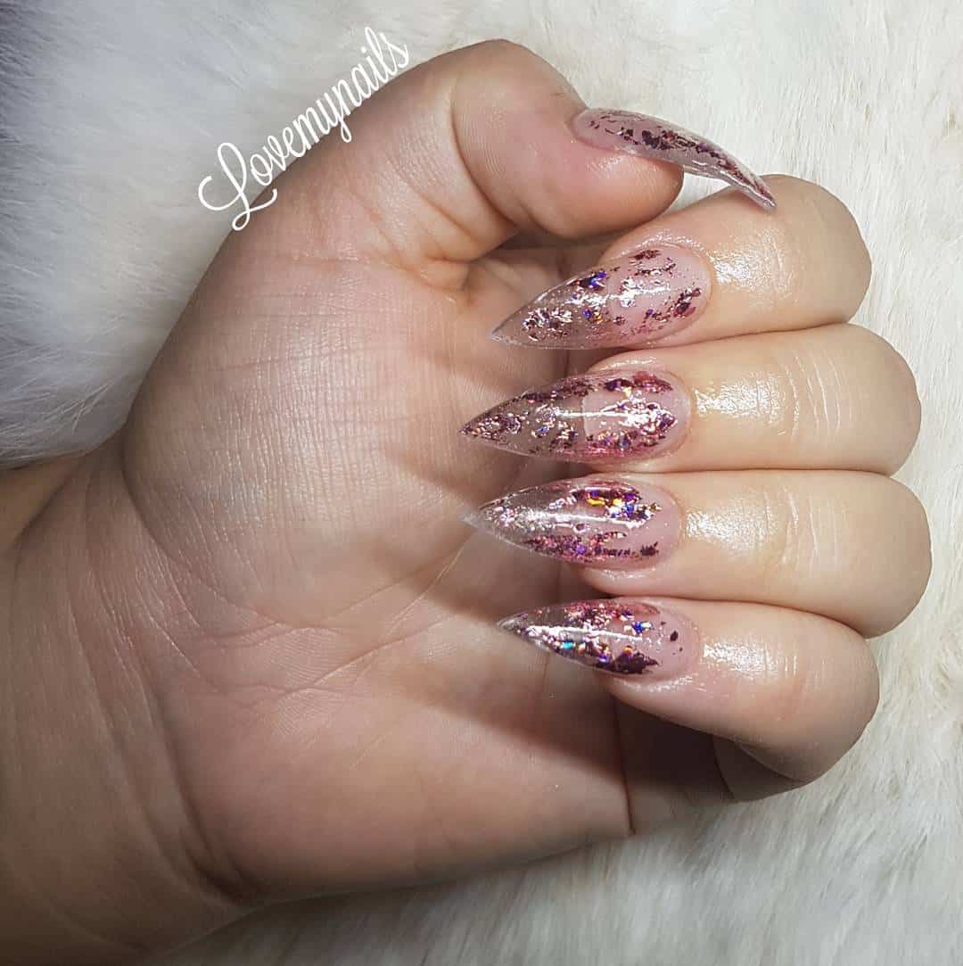 27 Lovely And Extravagant Clear Nail Designs