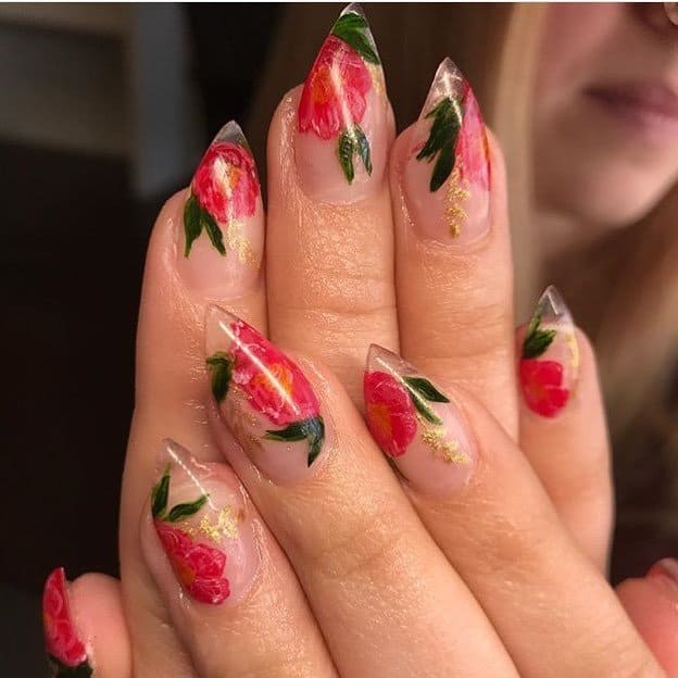 27 Lovely And Extravagant Clear Nail Designs