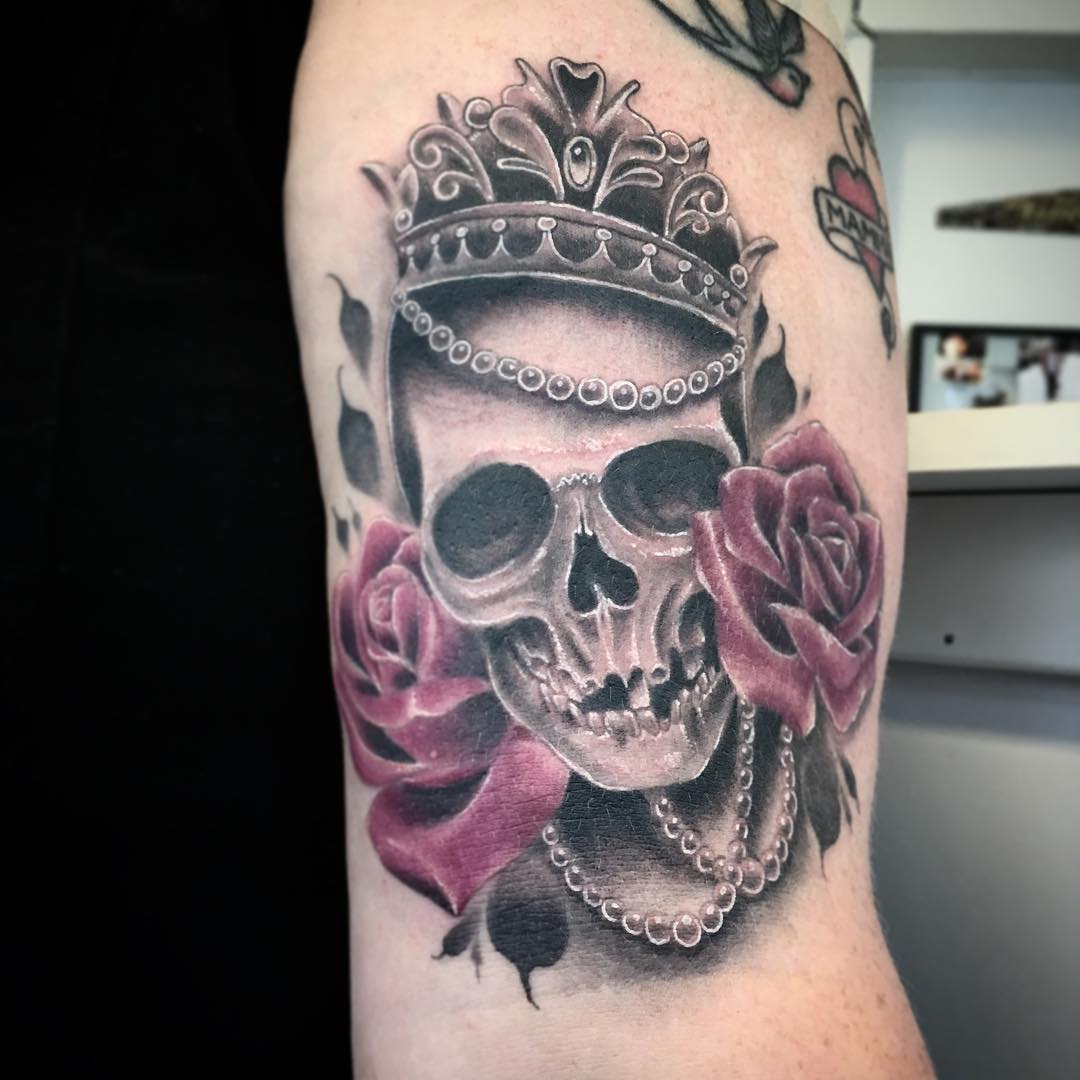27 Crown Tattoos Making You Feel Like Kings And Queens
