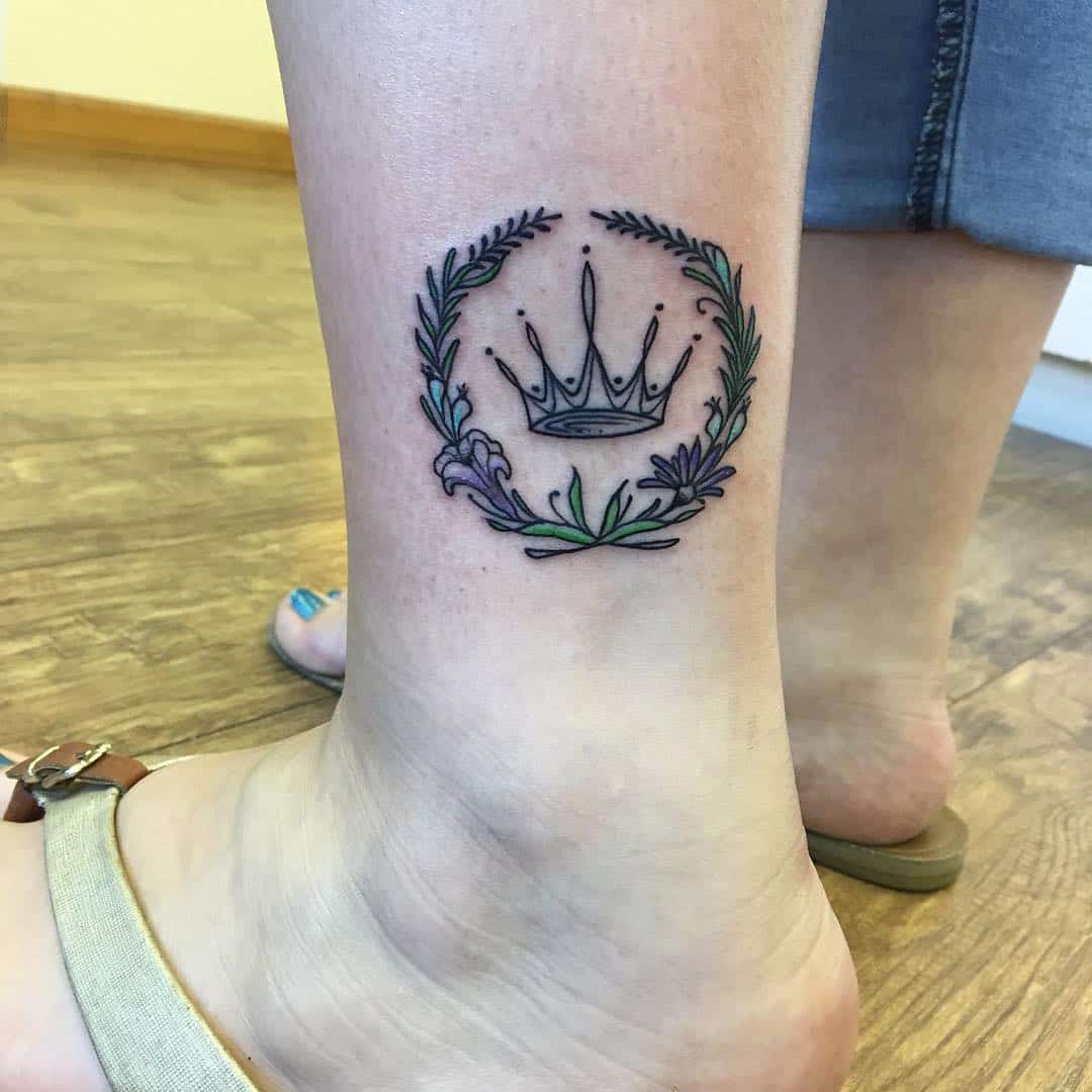 27 Crown Tattoos Making You Feel Like Kings And Queens