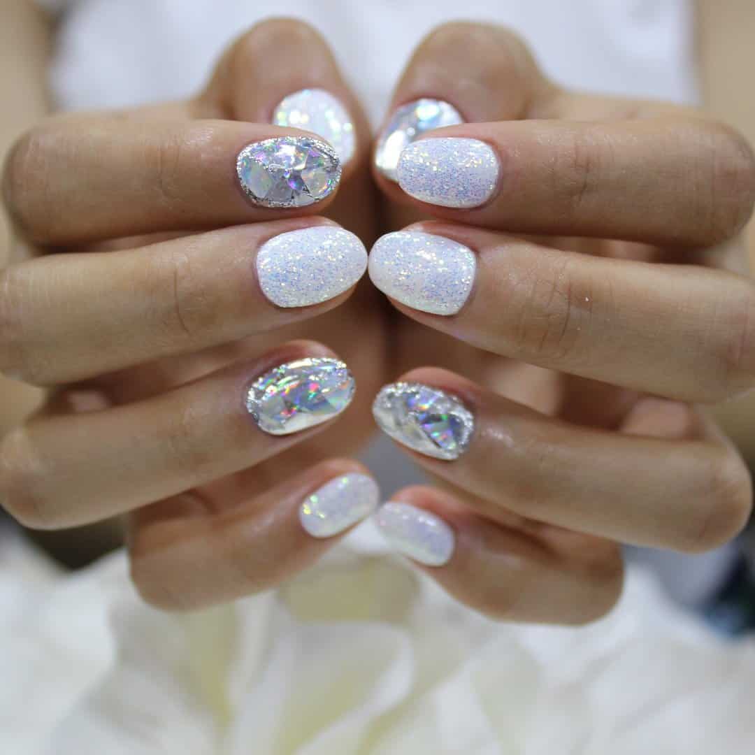 18 Diamond Nails Becoming A Hit From Korea
