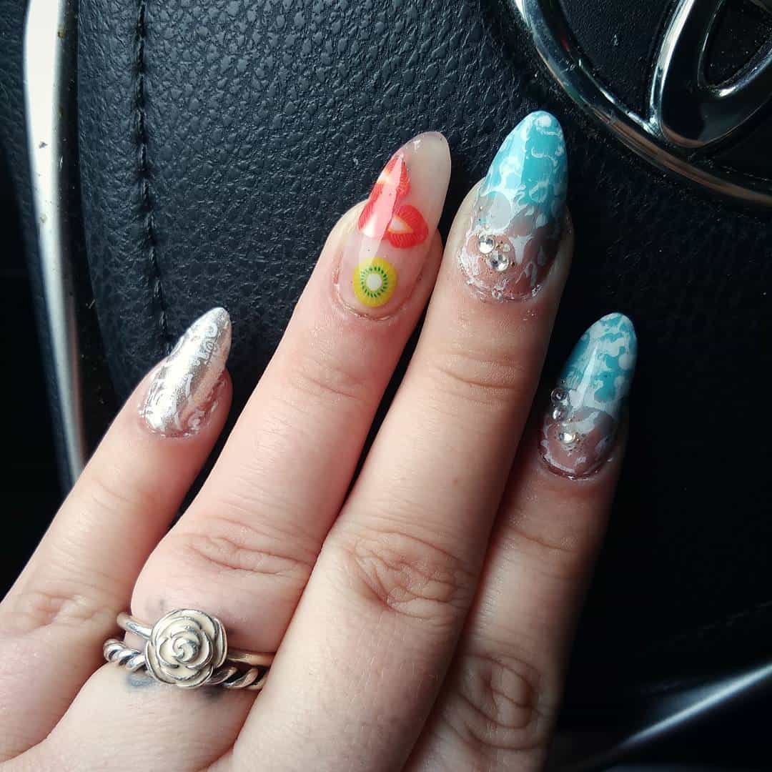 28 Pretty Playful Nail Designs To Look Cool In Summer