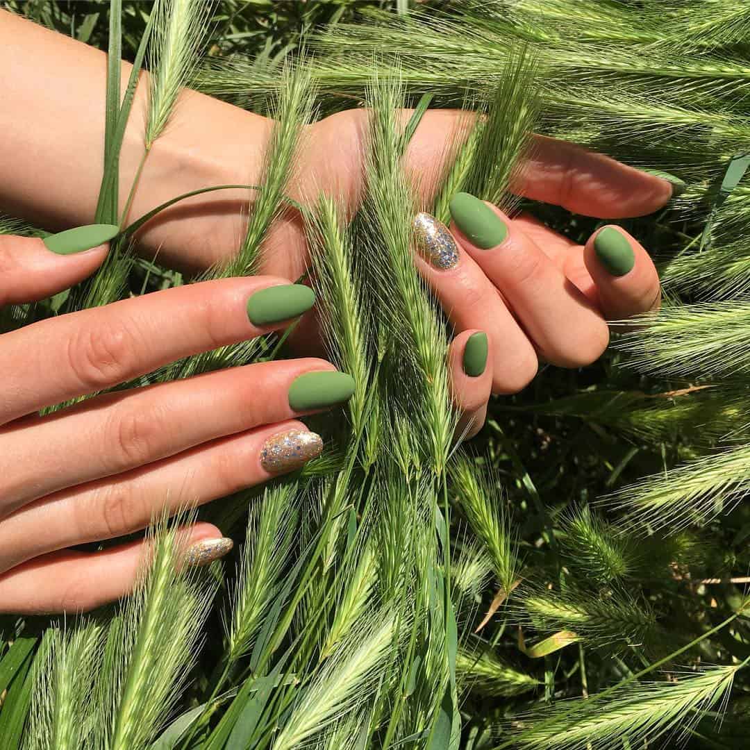 28 Pretty Playful Nail Designs To Look Cool In Summer
