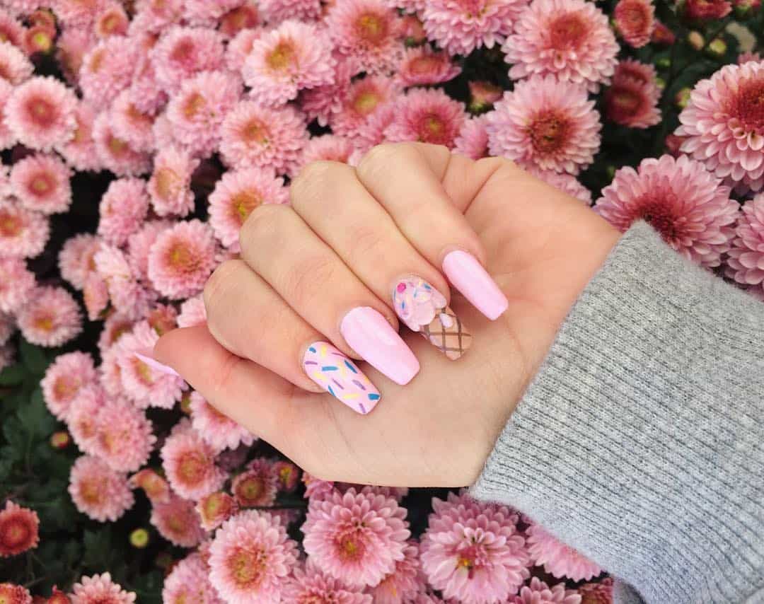 28 Pretty Playful Nail Designs To Look Cool In Summer