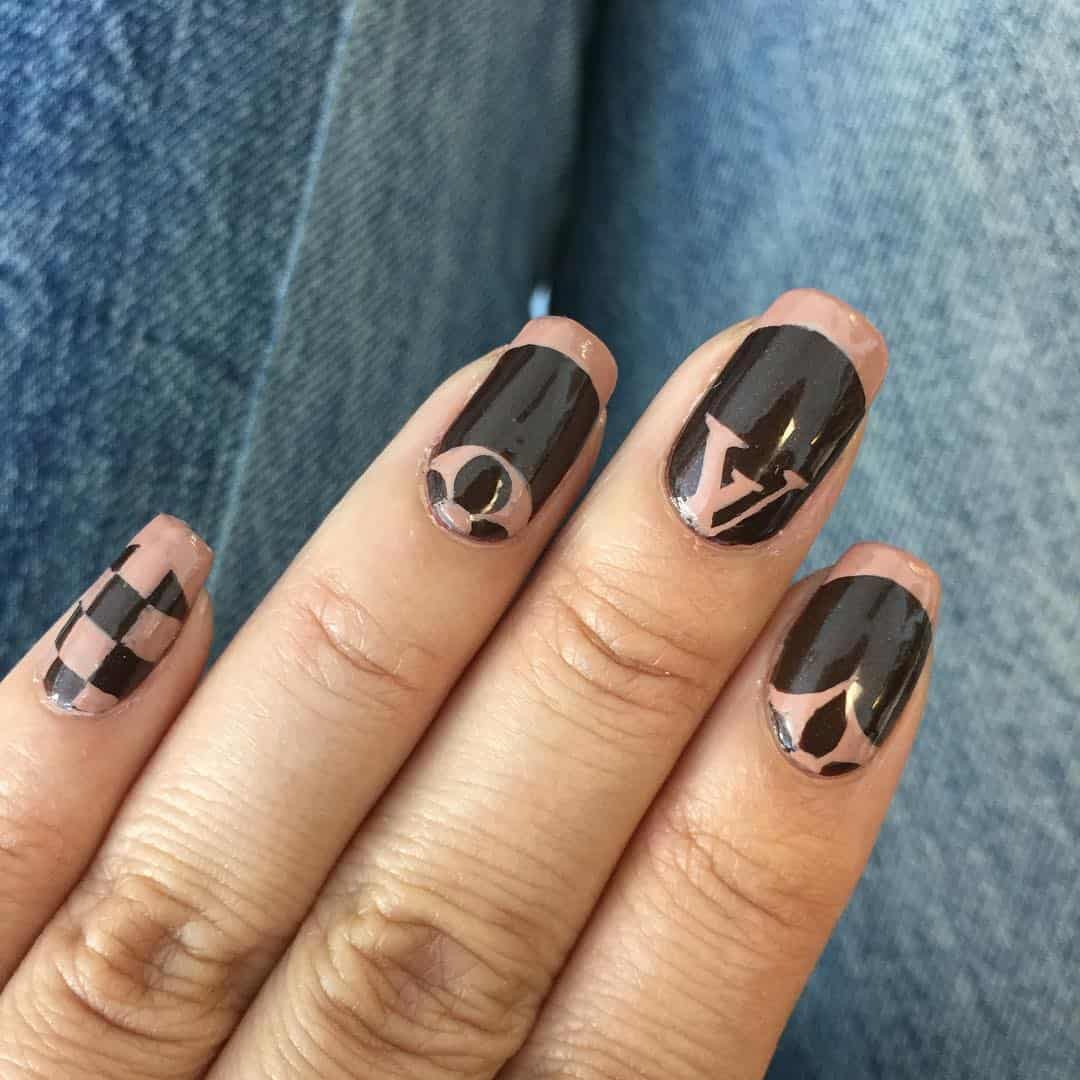 26 French Manicure Designs Perfect For Any Occasion